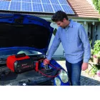 Einhell-Ce-Bc-30-M-Akkutolto-Keszulek-Es-Inditasrasegito-1002275