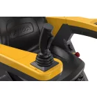 STIGA GYRO 700e  Helyben forduló akkumulátoros fűnyíró traktor akkuval és töltővel 2F7063605-ST1