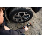 Neo-Tools-99-130-Akkus-kompresszor-es-lampa,-2000mah-akku,-800+400-lm-fenyero,-max-10bar-nyomas,-usb-es-autos-tolto-