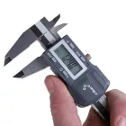 beta-1651dgtb-ip-digitalis-tolomero-pontossag-001-mm-ip67-vedelem-016510711