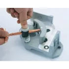 beta-1860m-magneses-derekszogu-szorito-hegeszteshez-billenos-szoritopofaval-018600301