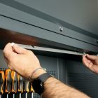 beta-5000-rsc50-pled-st-aluminium-profil-led-szalaggal-es-soft-touch-kapcsoloval-az-rsc50-muhelyberendezes-osszeallitashoz-050001715